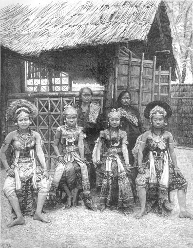Six Javanese women, two in native dress, four in costume, full-length portrait, seated in front of Javanese dwelling, Paris Exposition, 1889 (Source: Library of Congress, Prints and Photographs LC-USZ62-109528)