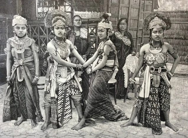 The Four Tandak dancers performing in the “Kampong Javanais” at Universal Exhibition of 1889, Paris.