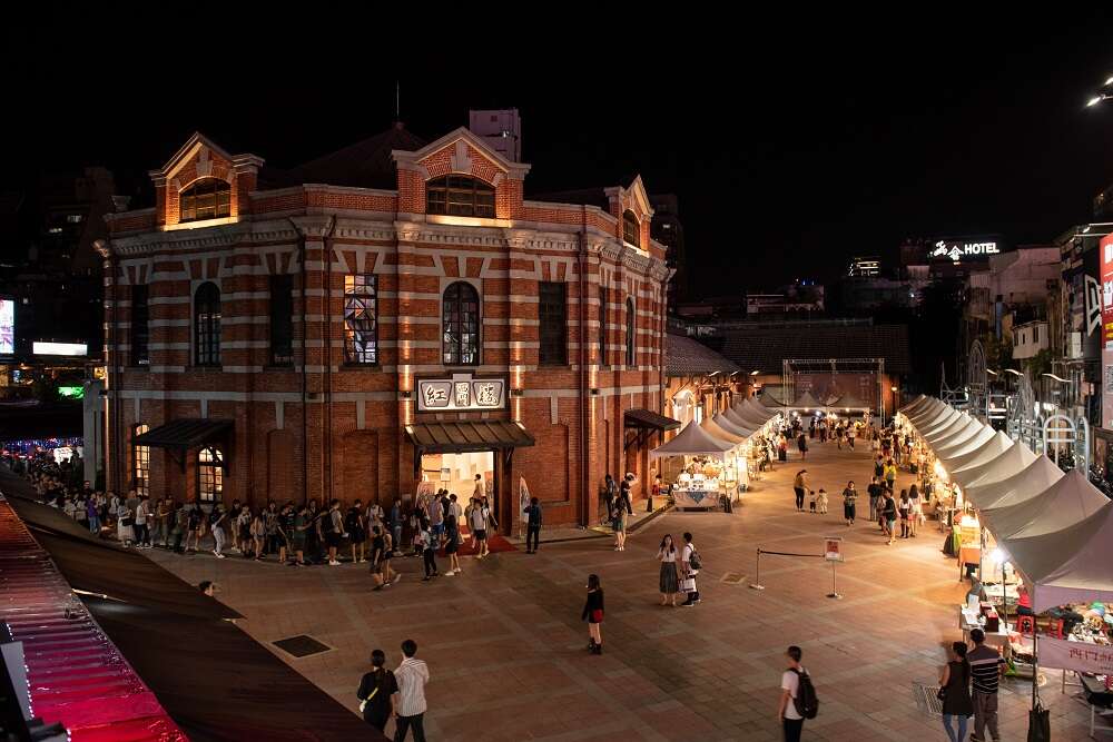 Modern-day view of Red House 紅樓, a 1908 colonial-era in-door market, now a popular performance venue in Ximen.