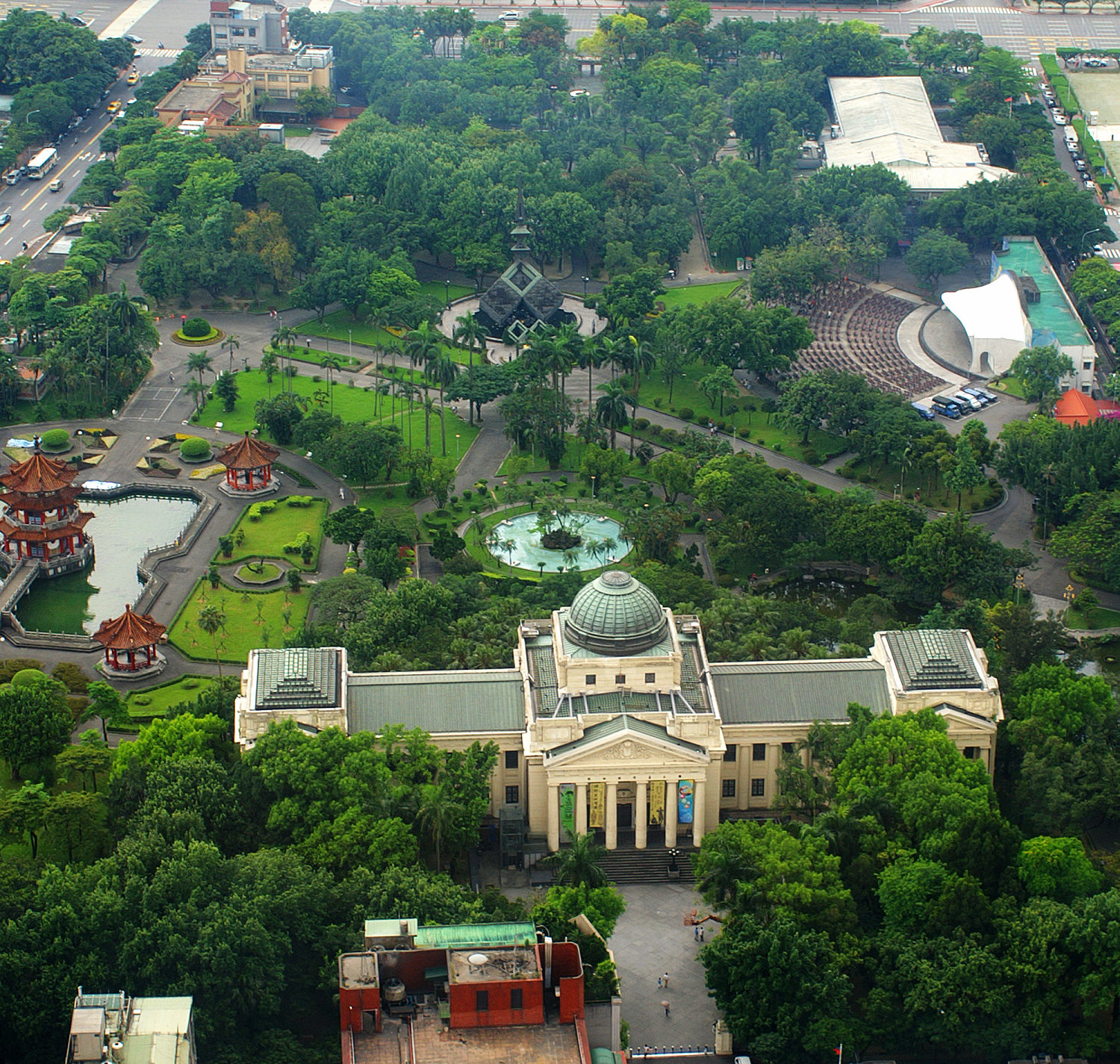 Modern-day view of New Park, now 228 Peace Memorial Park.