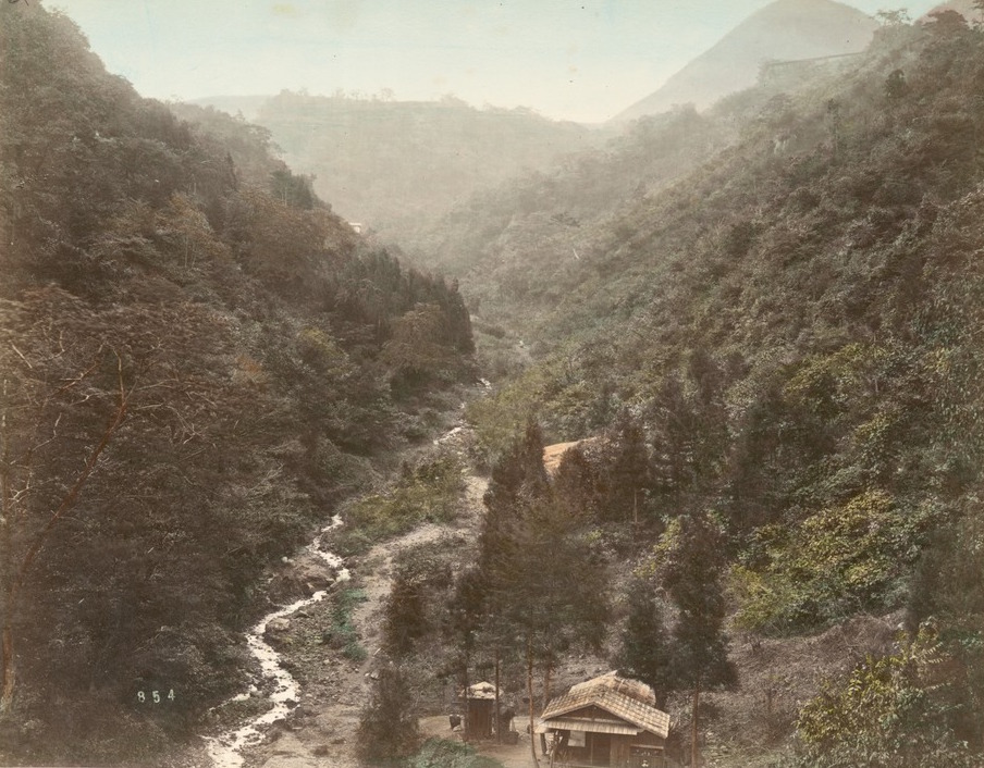 Hot Water River, Yusawa, at Ikao, from Kimbei's album, c. 1880s.
(Source: The New York Public Library Digital Collections)