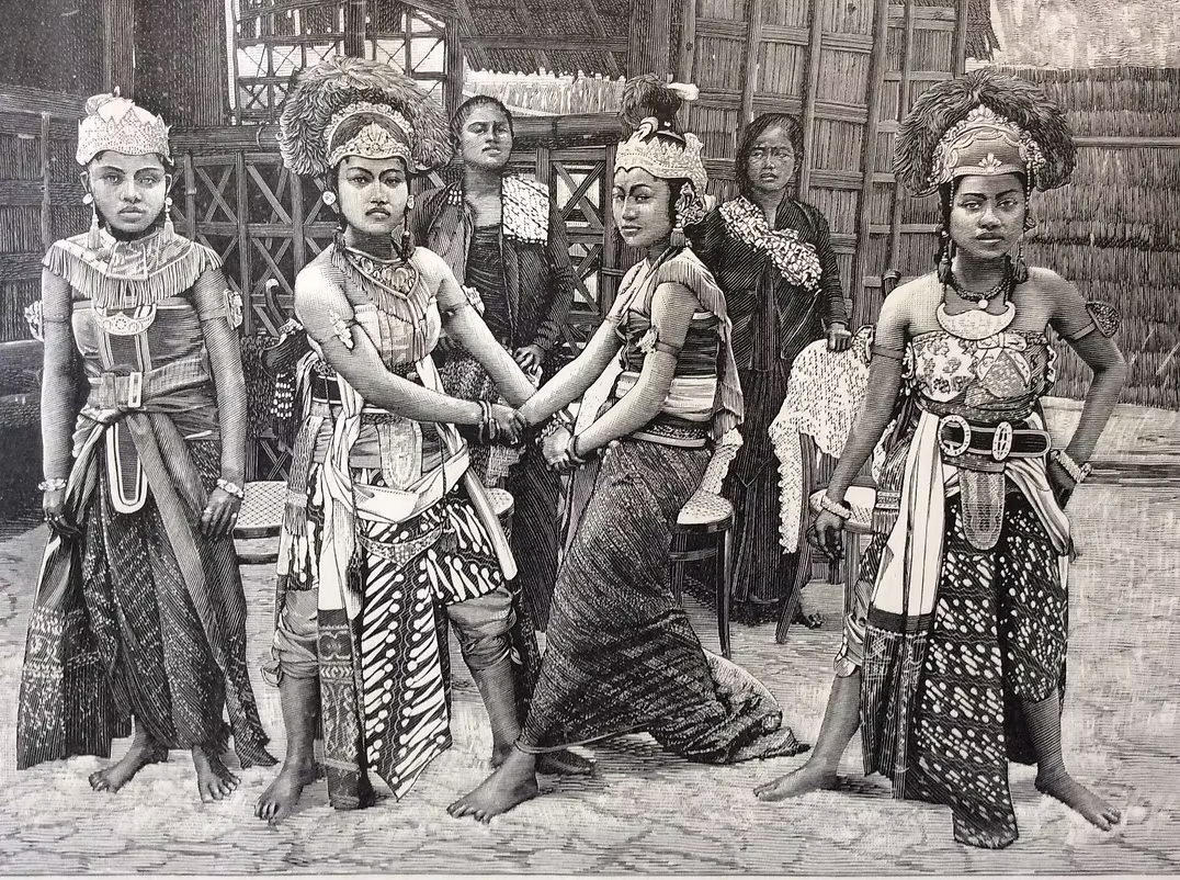 The Four Tandak dancers performing in the “Kampong Javanais” at Universal Exhibition of 1889, Paris.